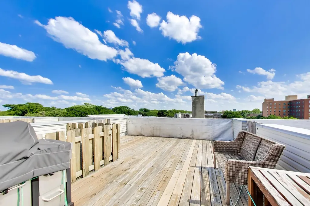 5210 South King Drive Chicago IL 60615