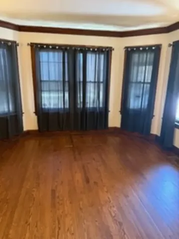 10447 South Avenue G Chicago IL 60617