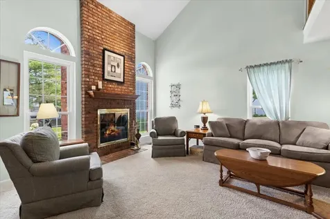 4062 North Newport Lane Arlington Heights IL 60004