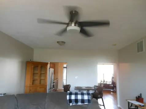 902 Summit Creek Drive Shorewood IL 60404