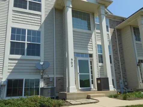 902 Summit Creek Drive Shorewood IL 60404