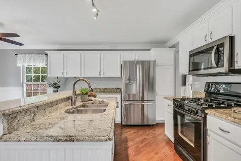 45 Highland Road Grayslake IL 60030