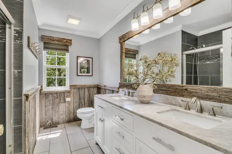45 Highland Road Grayslake IL 60030