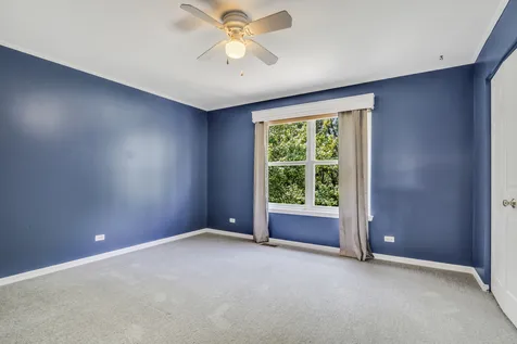 45 Highland Road Grayslake IL 60030