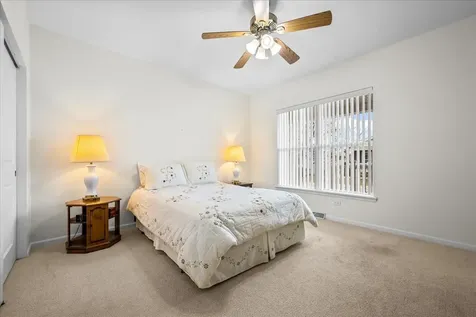 2905 Carousel Court Grayslake IL 60030