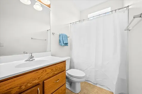 2905 Carousel Court Grayslake IL 60030