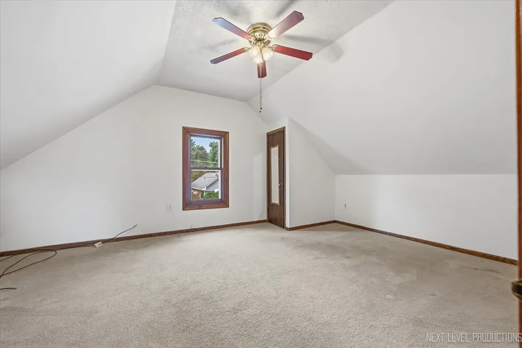 1327 Superior Street Aurora IL 60505