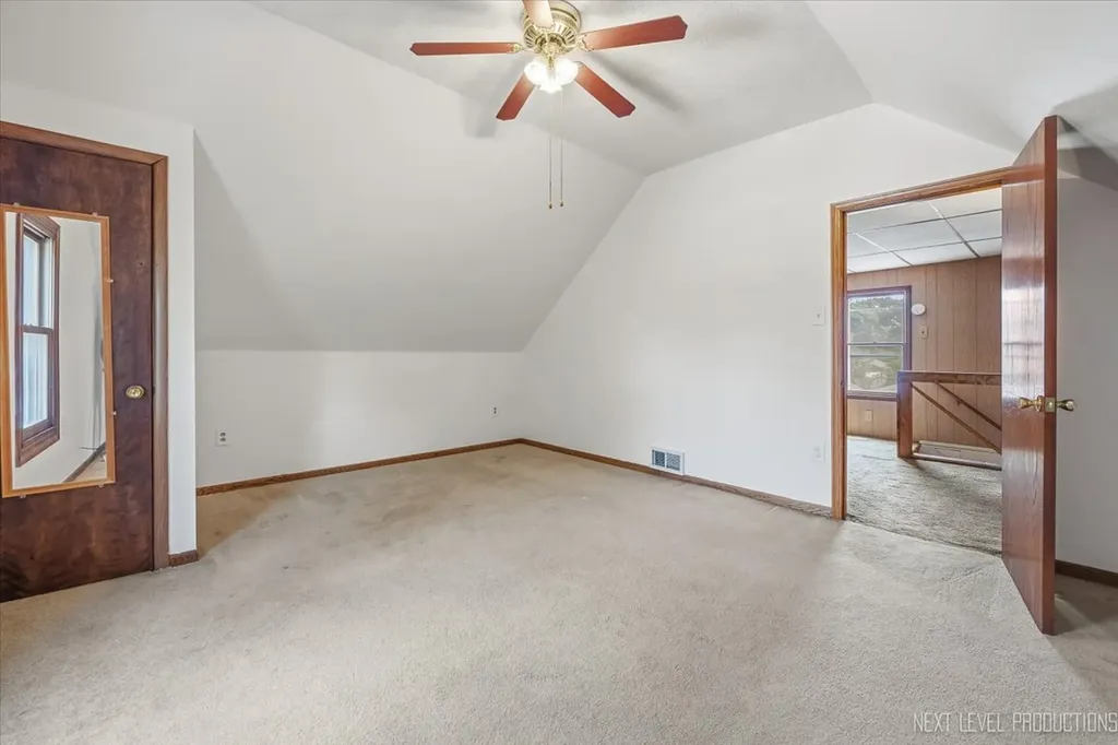 1327 Superior Street Aurora IL 60505