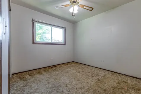 18226 West Big Oaks Road Grayslake IL 60030