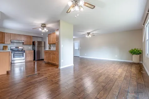 18226 West Big Oaks Road Grayslake IL 60030