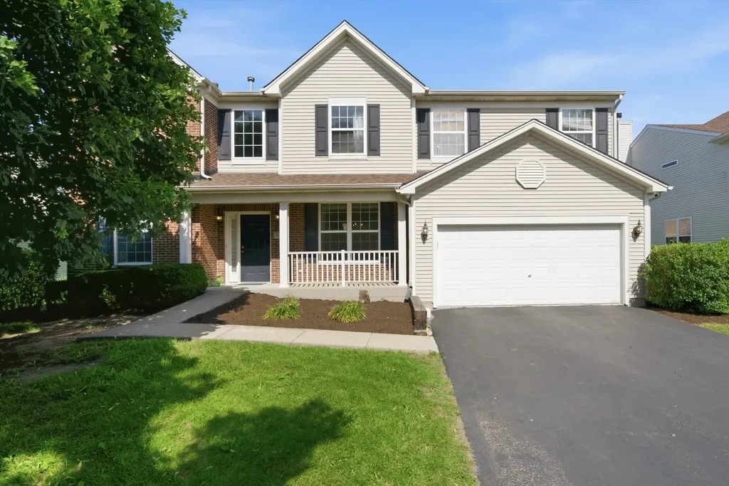 321 Claridge Circle Bolingbrook IL 60440