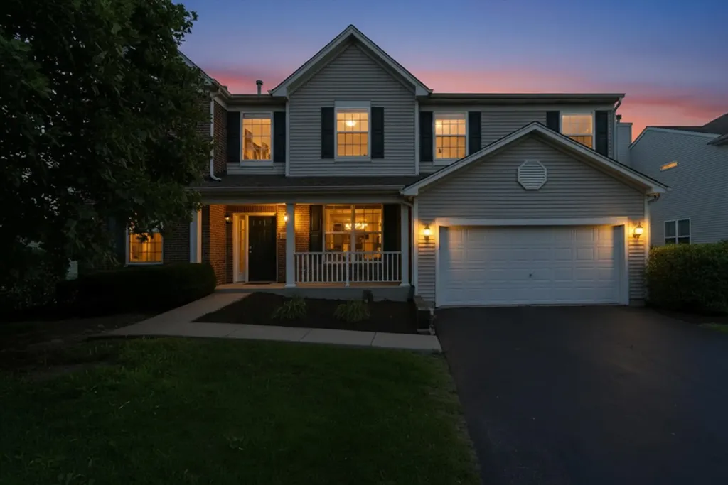 321 Claridge Circle Bolingbrook IL 60440