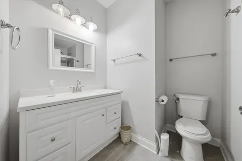 321 Claridge Circle Bolingbrook IL 60440
