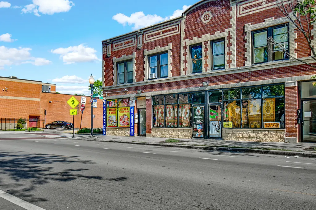 342 East 71st Street Chicago IL 60619