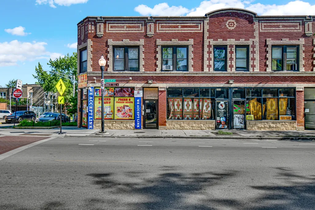 342 East 71st Street Chicago IL 60619