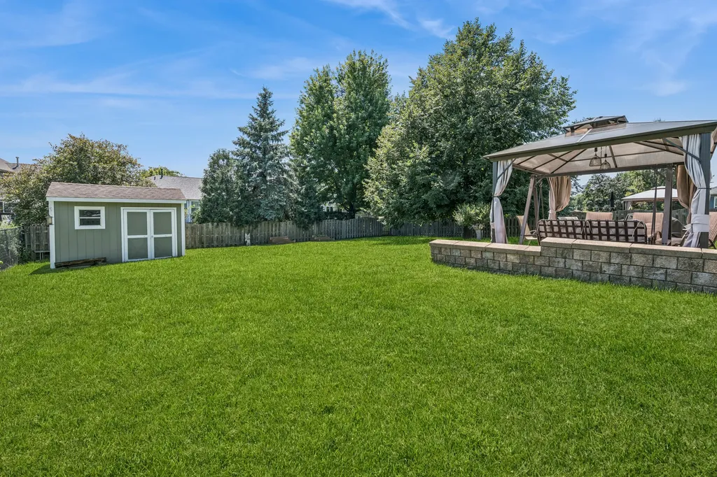 3661 Chadwick Lane Lake In The Hills IL 60156