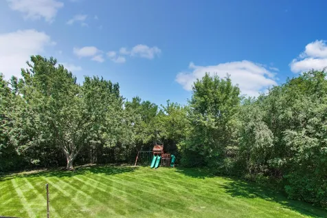 1 Birch Lakes Drive Hawthorn Woods IL 60047