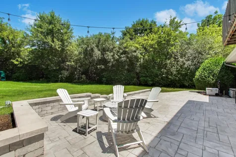 1 Birch Lakes Drive Hawthorn Woods IL 60047