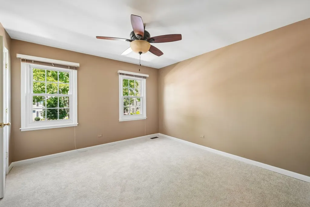 2027 Richton Drive Wheaton IL 60189