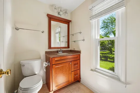 2027 Richton Drive Wheaton IL 60189