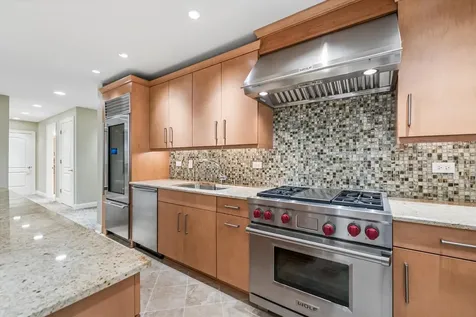 515 South Sunnyside Avenue Elmhurst IL 60126