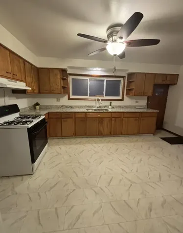 13515 South Baltimore Avenue Chicago IL 60633