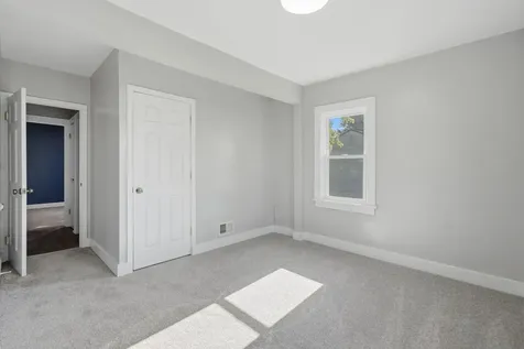 2618 38TH Avenue Moline IL 61265