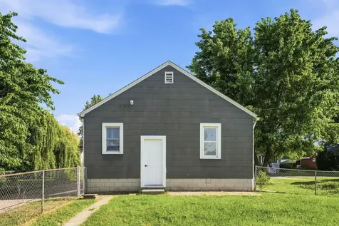 2618 38TH Avenue Moline IL 61265