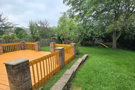 409 Fairfax Lane Grayslake IL 60030