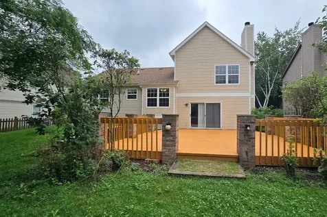 409 Fairfax Lane Grayslake IL 60030