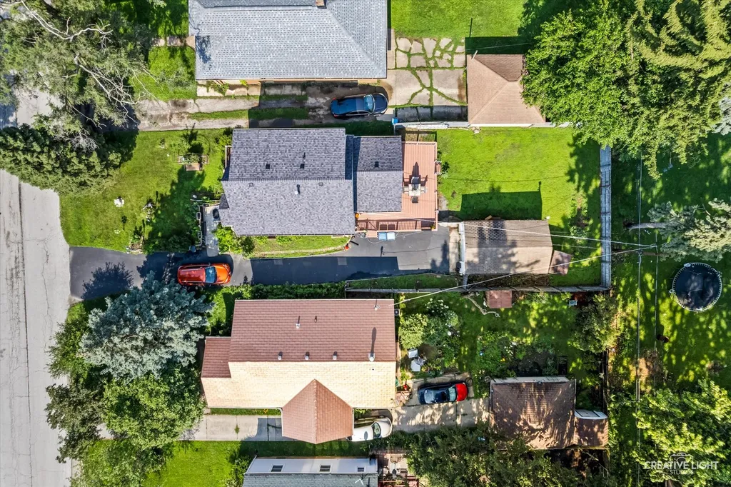 307 Lakelawn Boulevard Aurora IL 60506