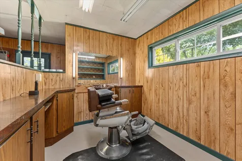 510 West William Street Monticello IL 61856