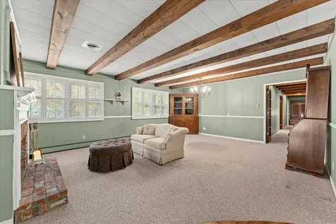 510 West William Street Monticello IL 61856