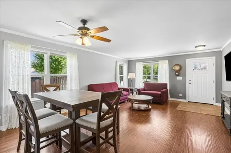 1950 Diamond Head Trail Pingree Grove IL 60140