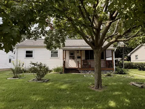 603 East Indiana Avenue Pontiac IL 61764
