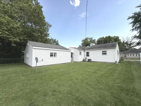 603 East Indiana Avenue Pontiac IL 61764