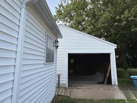 603 East Indiana Avenue Pontiac IL 61764