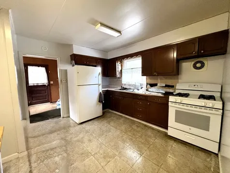603 East Indiana Avenue Pontiac IL 61764