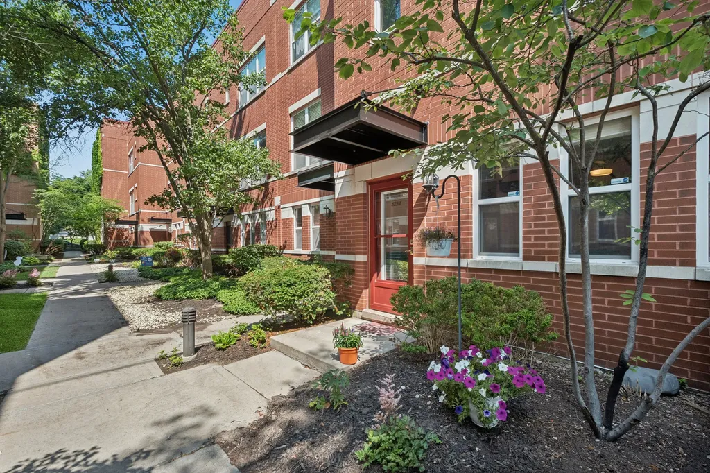 525 Chicago Avenue Evanston IL 60202