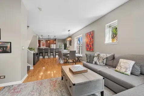 525 Chicago Avenue Evanston IL 60202