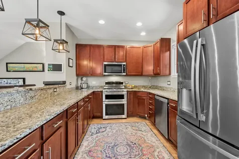 525 Chicago Avenue Evanston IL 60202