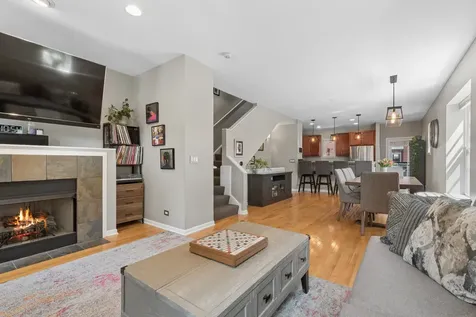 525 Chicago Avenue Evanston IL 60202
