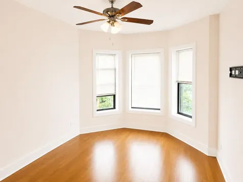 1439 East 66th Place Chicago IL 60637