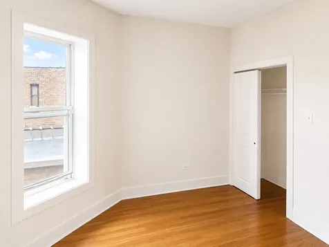 1439 East 66th Place Chicago IL 60637