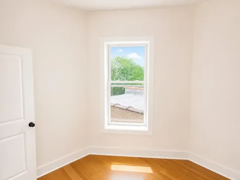 1439 East 66th Place Chicago IL 60637