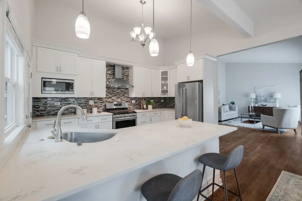 239 Kilpatrick Avenue Wilmette IL 60091