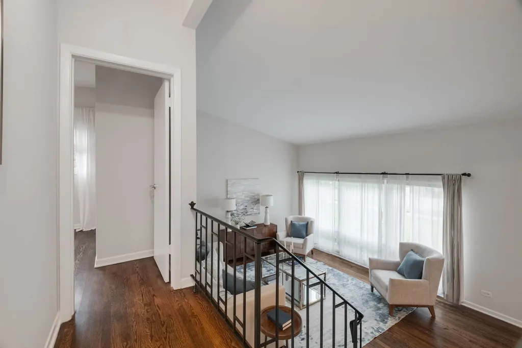 239 Kilpatrick Avenue Wilmette IL 60091