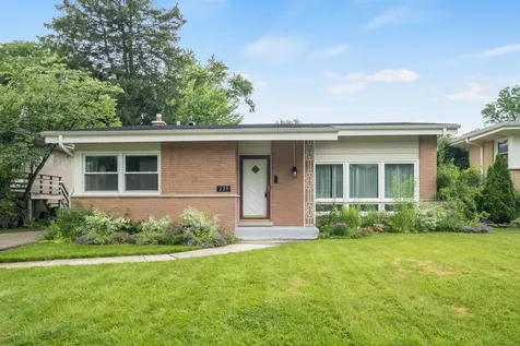 239 Kilpatrick Avenue Wilmette IL 60091