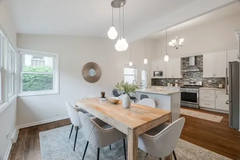 239 Kilpatrick Avenue Wilmette IL 60091
