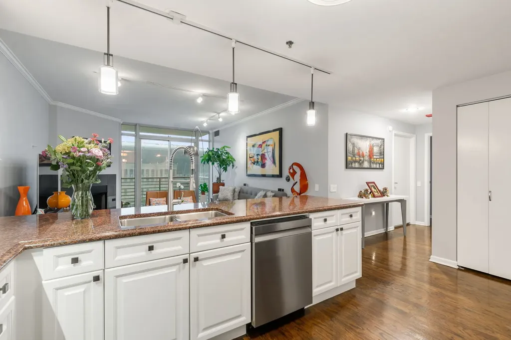 1515 South Prairie Avenue Chicago IL 60605